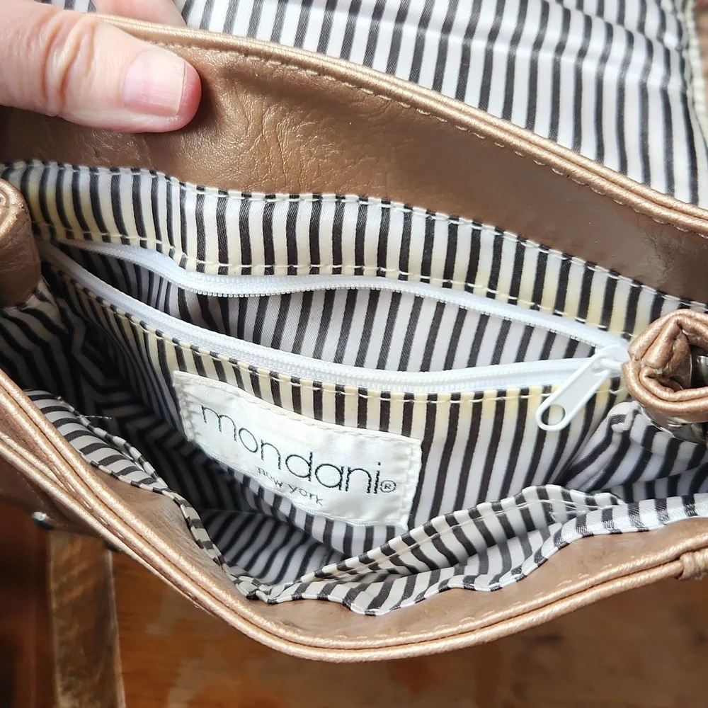 Mondani Gold Metallic Leather Crossbody Purse‎